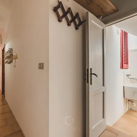 Mareli مارينا دي مانكافيسا